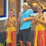 The people in Bali were very welcoming - especially to the Conejo Ski & Sports Club members